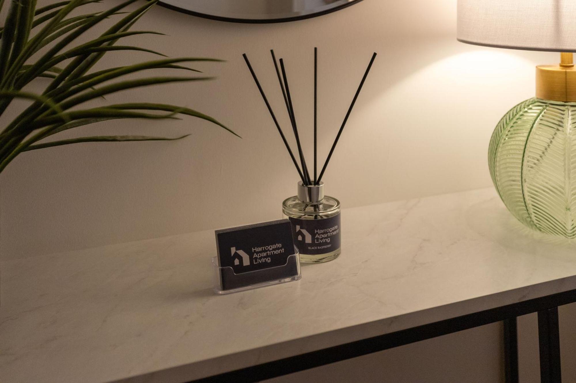 Apartamento Springfield Two Harrogate Exterior foto